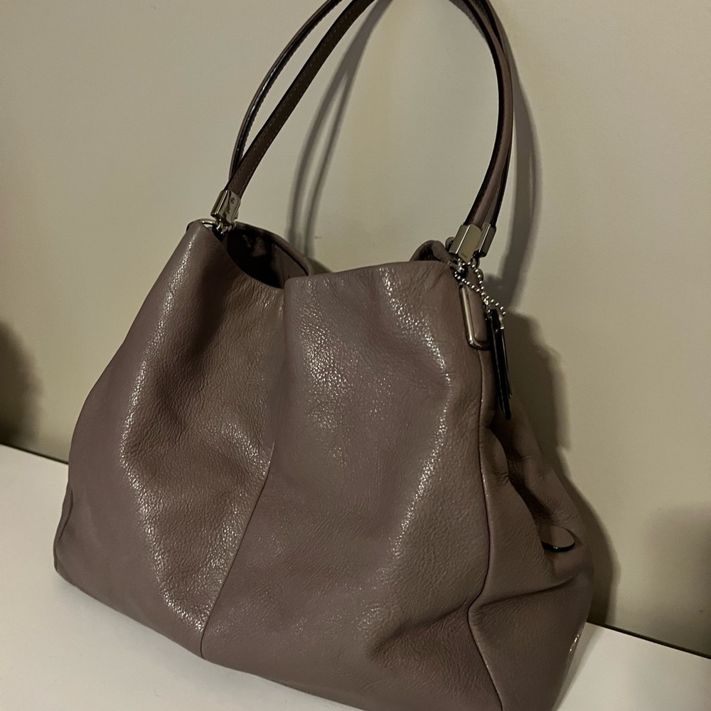 Coach Phoebe Mauve Pebbled Leather Triple Compartment Shoulder Bag M1369-26224